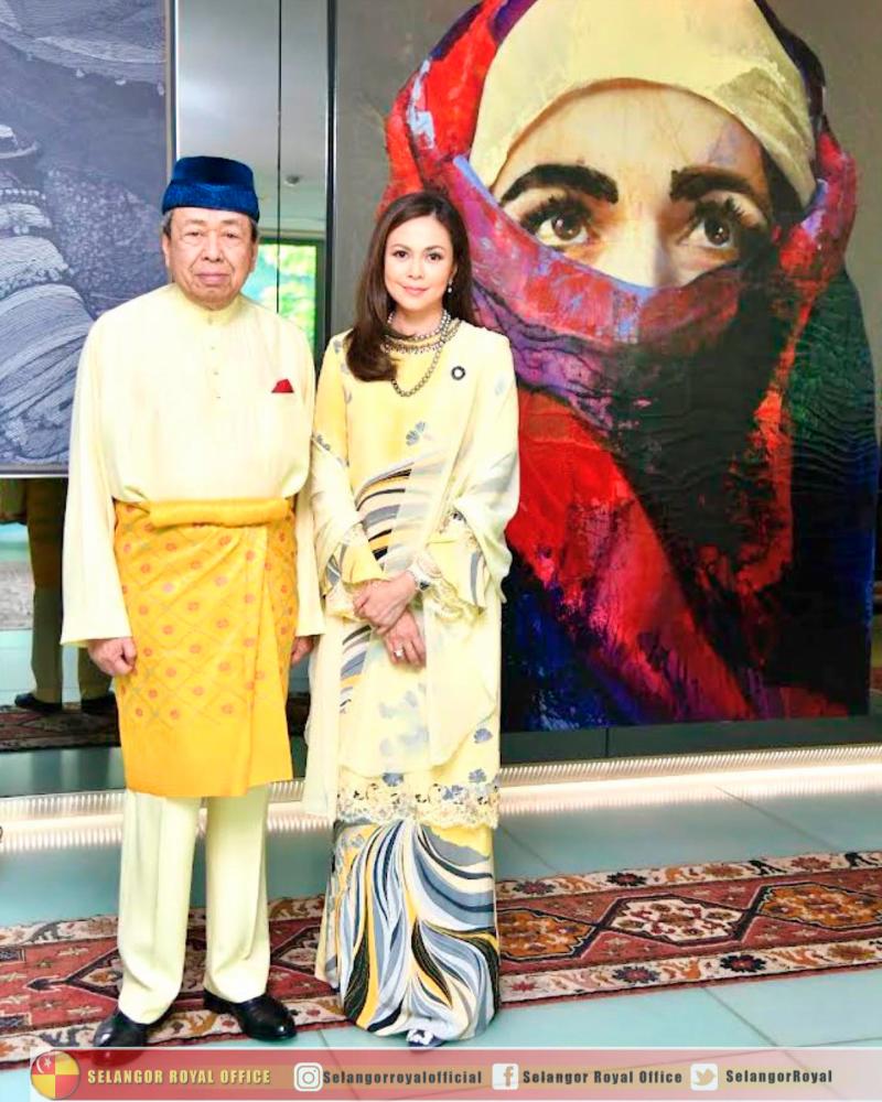 Pix taken from Selangor Royal Office Facebook account.