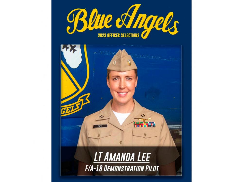 Amanda Lee named first female pilot in US navy aviation team