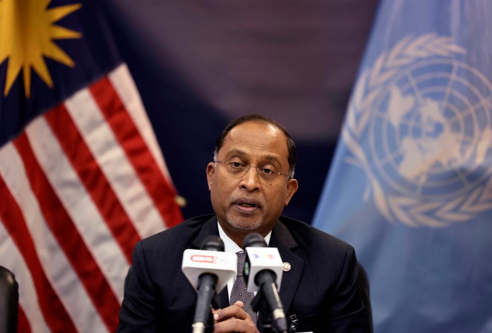 NEW YORK, Sept 19 -- Foreign Minister Datuk Seri Dr Zambry Abd Kadir at a press conference in conjunction with the 78th United Nations General Assembly (UNGA) today. BERNAMAPIX
