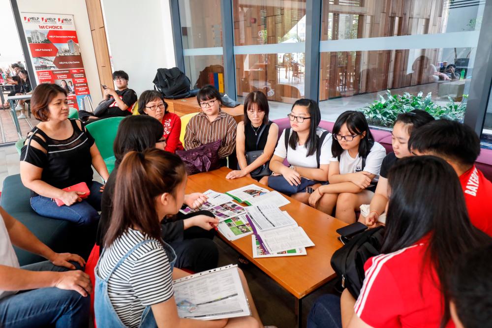 Applications for enrolment in Malaysian universities have increased sharply since 2020, and is attributed to the wide range of study options available here. – ASHRAF SHAMSUL/THESUN
