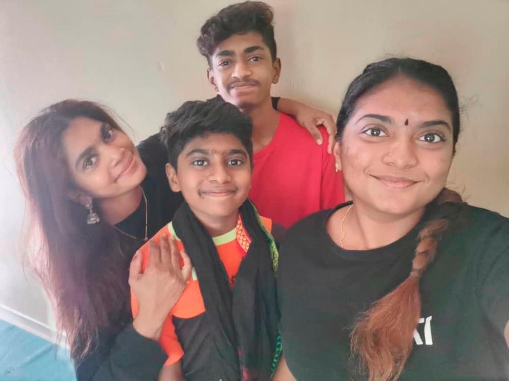 $!Gayaetari Tanara, with Kousalya Selvam and her siblings.